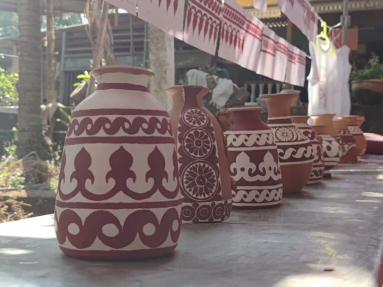 Kaavi Art – The Living Wall-Art Tradition of Goa and Coastal Karnataka